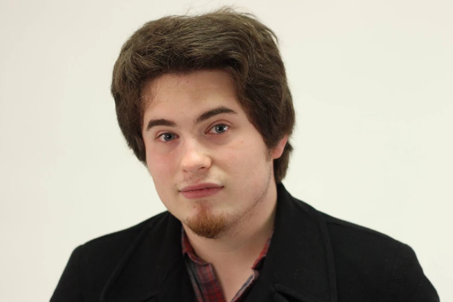 Alex Rochon: The Voice of Caine in The Amazing Digital Circus